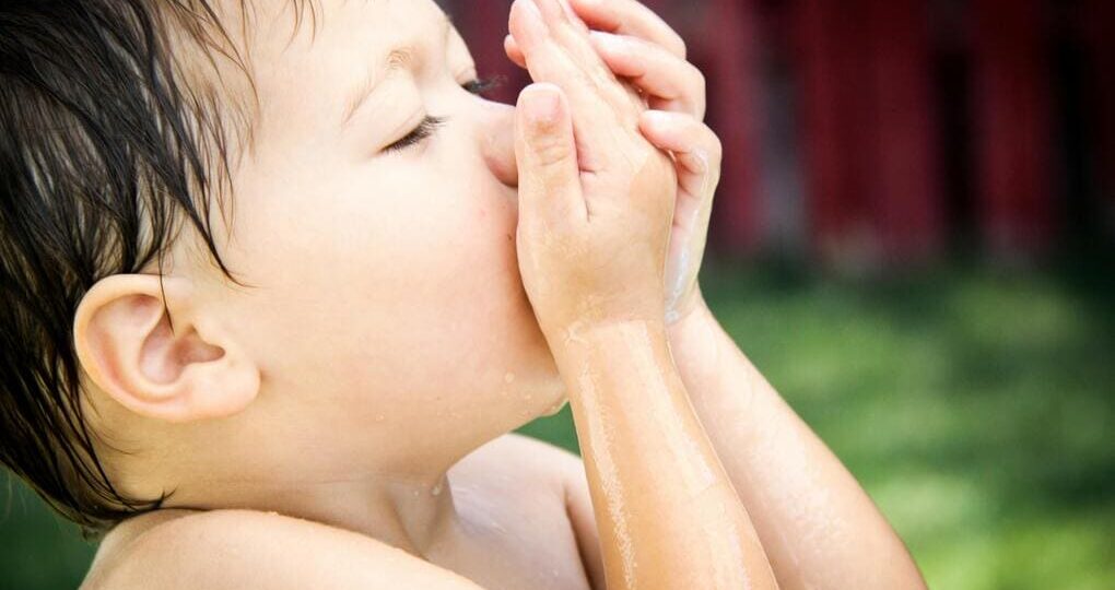 Genetic link and surrogacy: choosing the right service in  Georgia