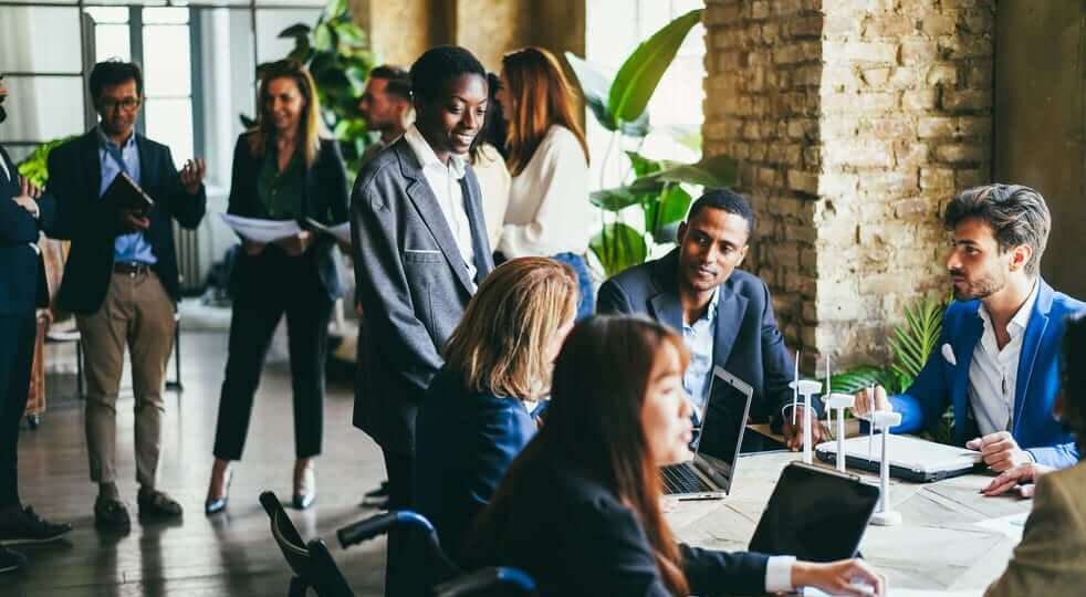 How social consultants boost sustainability in Canada